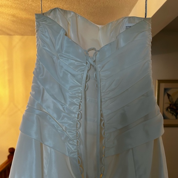 Maggie wedding dress size 10 for sale - Picture 3 of 4